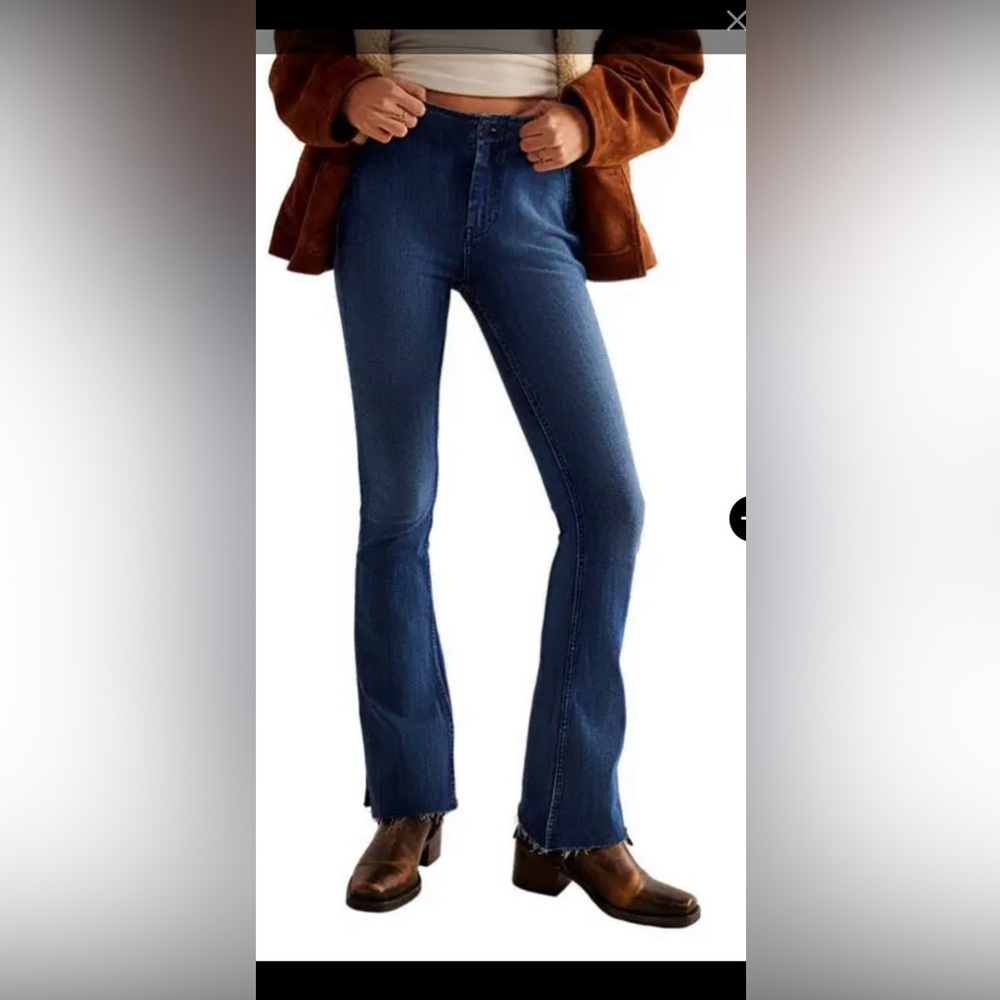 🆕 🤍FREE PEOPLE LEVEL UP SLIT BOOTCUT